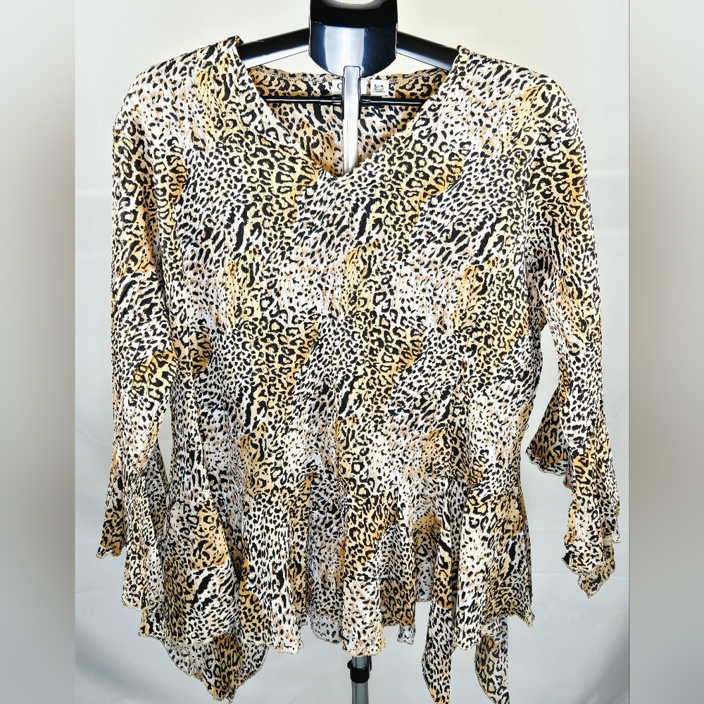 Vintage Y2K Witchy Leopard Print Bell Sleeve‎ Hankerchief Hem Top, 18/20